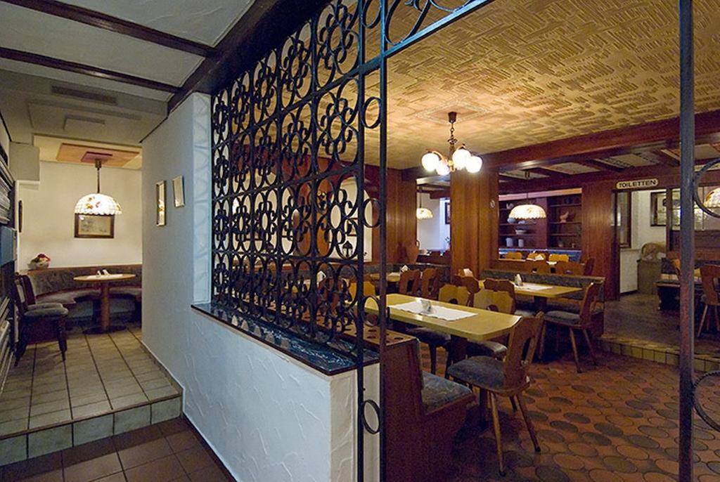 Hotel Schuetz Trier Bagian luar foto