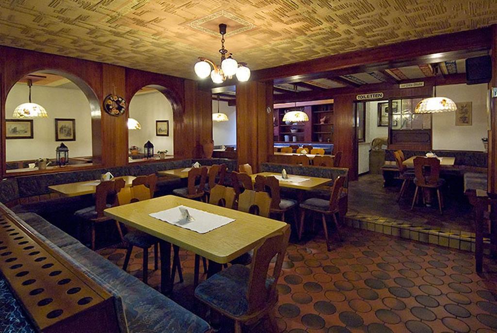 Hotel Schuetz Trier Bagian luar foto